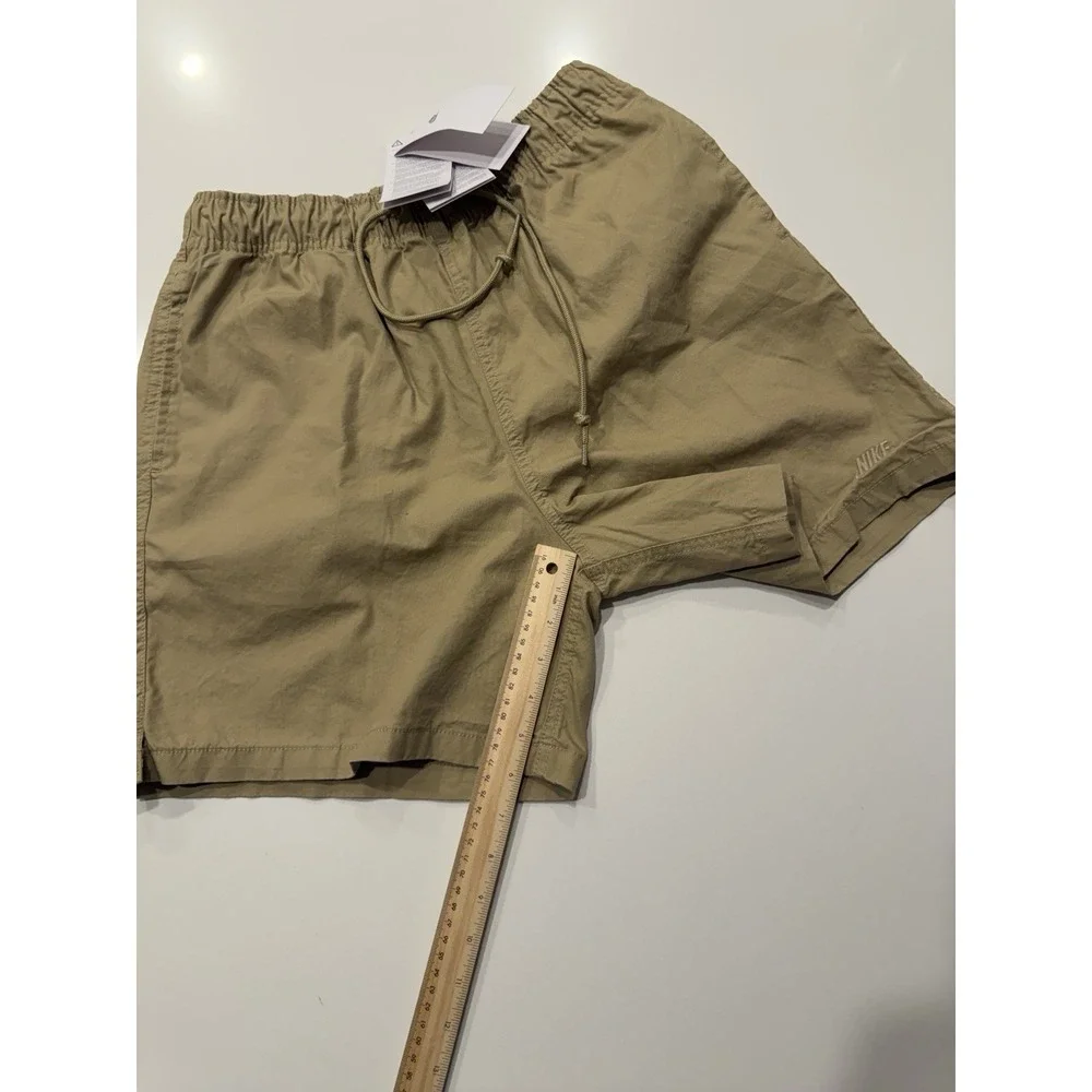Nike Club Flow Wash Shorts HJ1946-297 Parachute Beige Mens Small NWT
